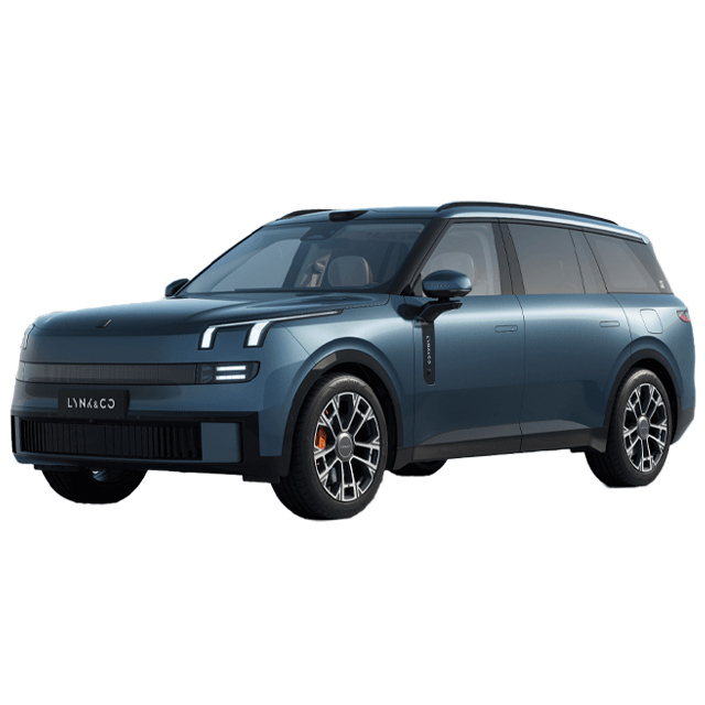 LYNK&CO 900